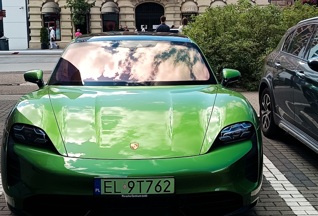 Porsche Taycan Turbo