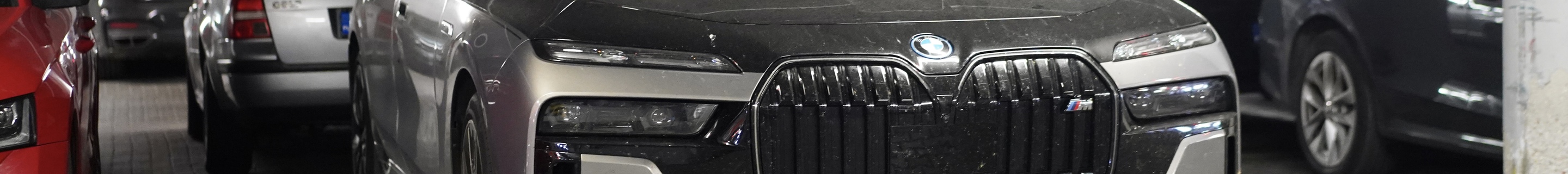 BMW M760e xDrive
