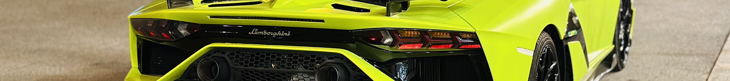 Lamborghini Aventador LP770-4 SVJ Roadster