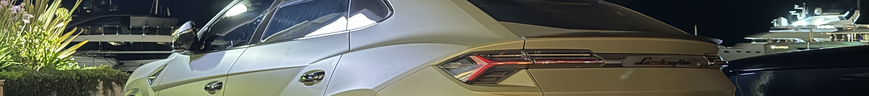 Lamborghini Urus Performante