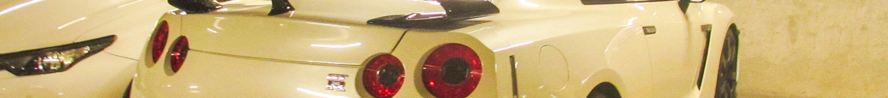 Nissan GT-R