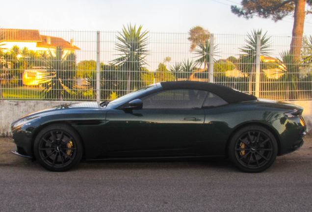 Aston Martin DB11 V8 Volante