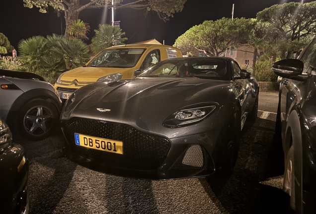 Aston Martin DBS Superleggera Volante