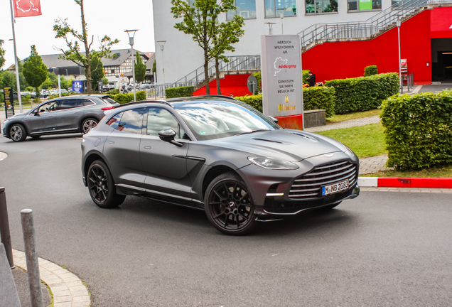 Aston Martin DBX707