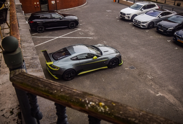 Aston Martin Vantage GT8