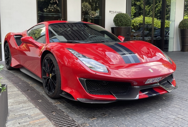Ferrari 488 Pista