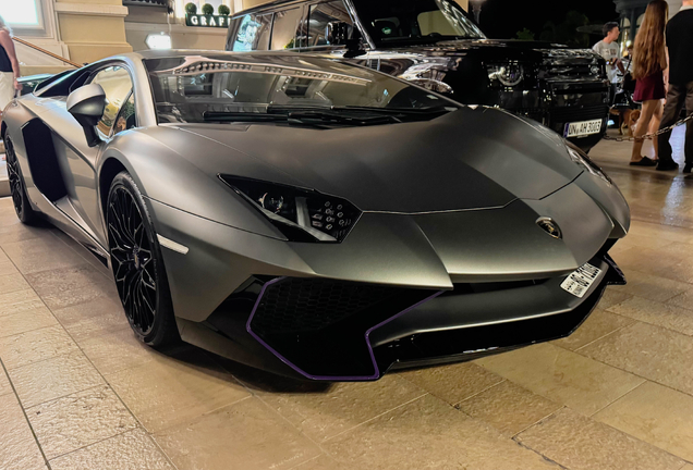 Lamborghini Aventador LP750-4 SuperVeloce