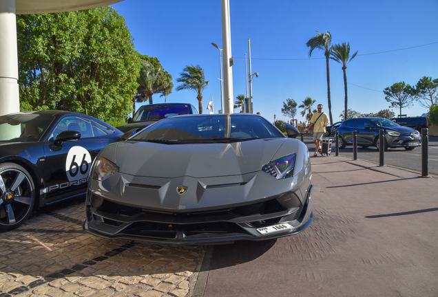 Lamborghini Aventador LP770-4 SVJ
