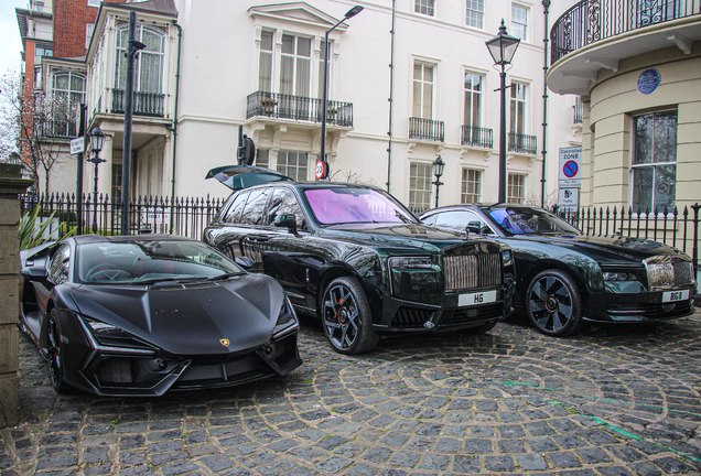 Lamborghini Revuelto