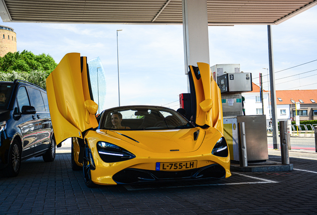 McLaren 720S Spider
