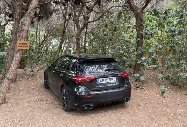 Mercedes-AMG A 45 S W177