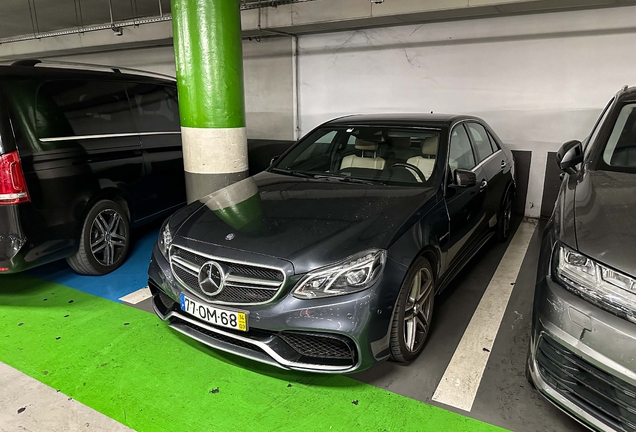 Mercedes-Benz E 63 AMG S W212