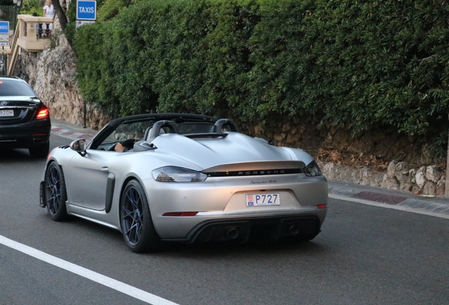 Porsche 718 Spyder RS
