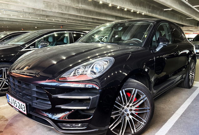 Porsche 95B Macan Turbo