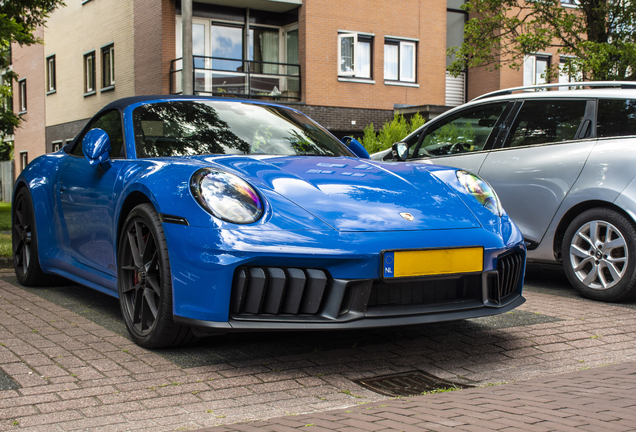 Porsche 992 Carrera 4 GTS Cabriolet MkII