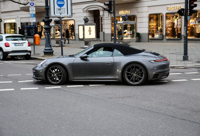 Porsche 992 Carrera 4S Cabriolet MkI