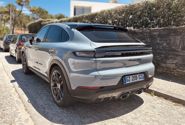 Porsche Cayenne Coupé Turbo E-Hybrid