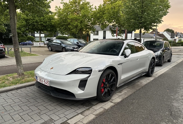 Porsche Taycan GTS