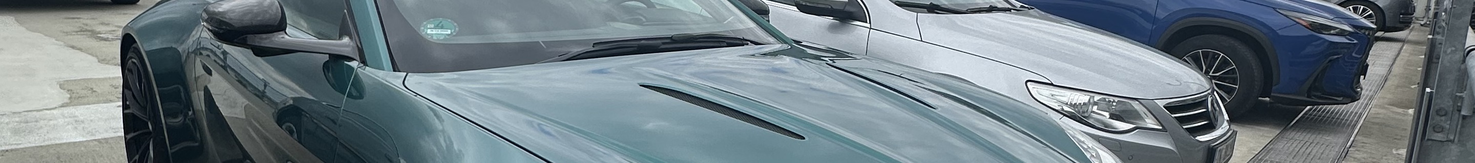 Aston Martin V8 Vantage