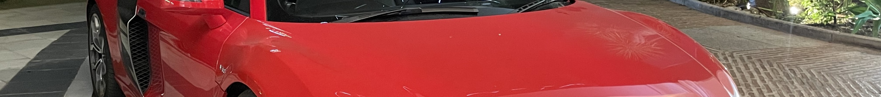 Audi R8 V10