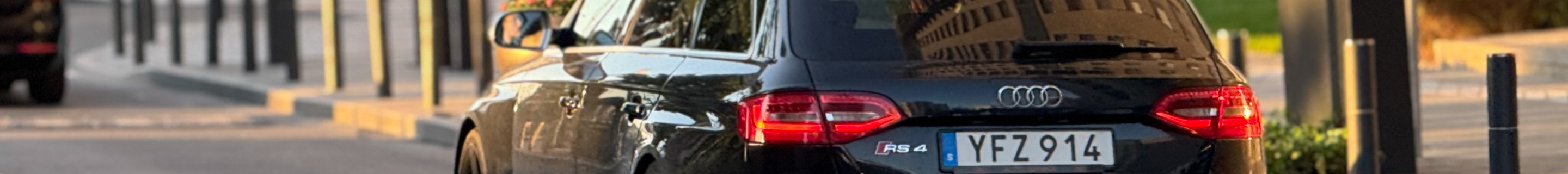 Audi RS4 Avant B8