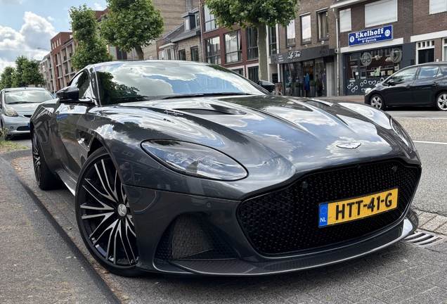 Aston Martin DBS Superleggera