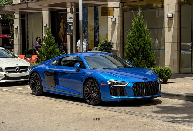 Audi R8 V10 2015