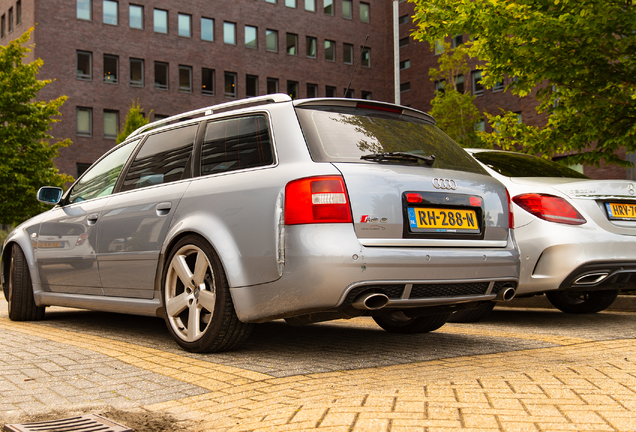 Audi RS6 Avant C5