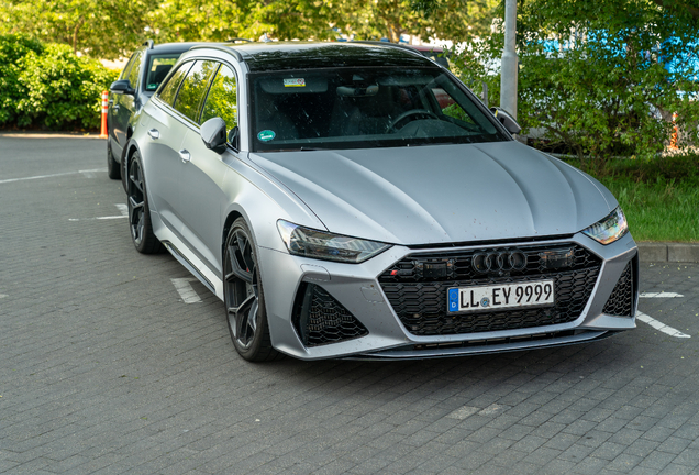 Audi RS6 Avant C8