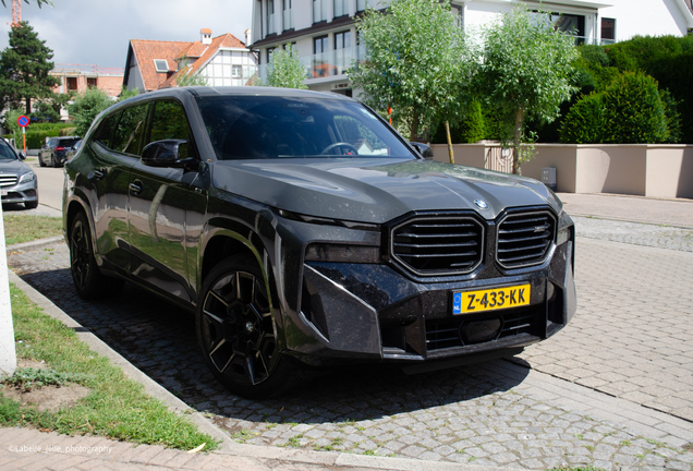 BMW XM G09