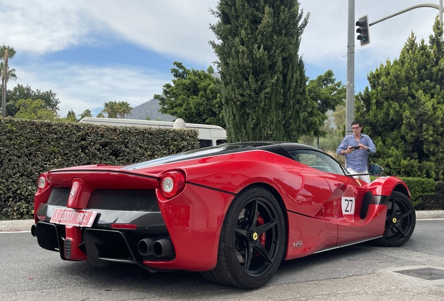 Ferrari LaFerrari Aperta
