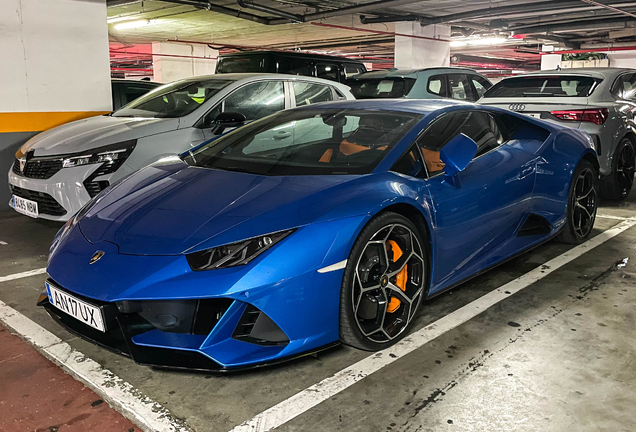 Lamborghini Huracán LP640-4 EVO