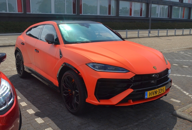 Lamborghini Urus SE
