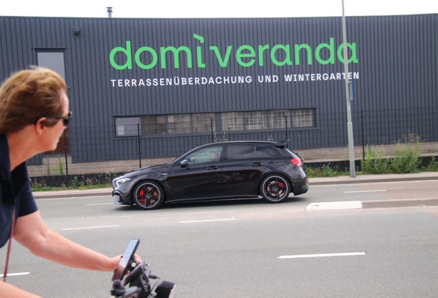 Mercedes-AMG A 45 S W177