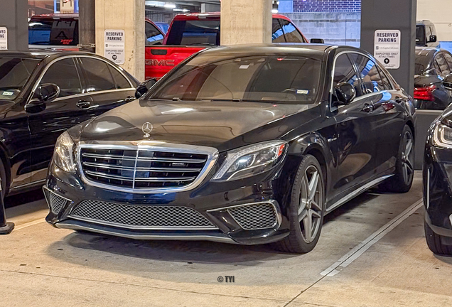 Mercedes-Benz S 65 AMG V222