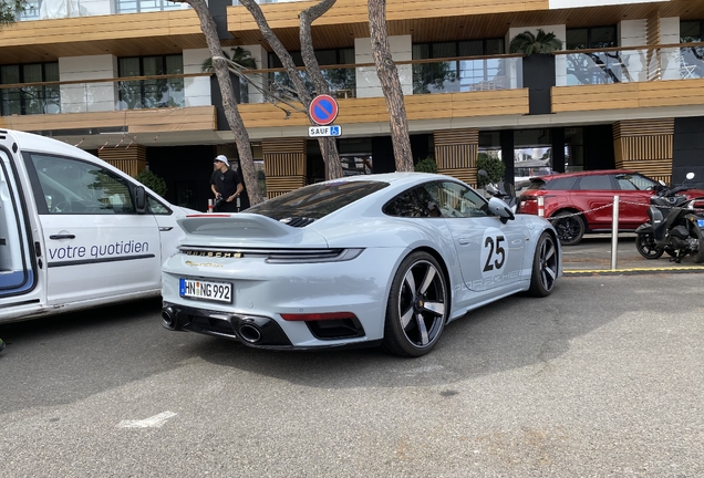 Porsche 992 Sport Classic