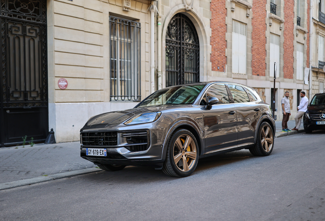 Porsche 9YA Cayenne Turbo E-Hybrid