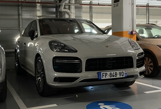Porsche Cayenne Coupé Turbo S E-Hybrid