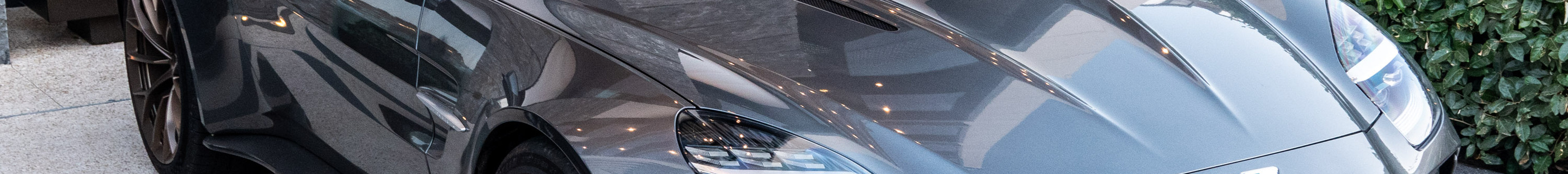 Aston Martin Vantage 2024