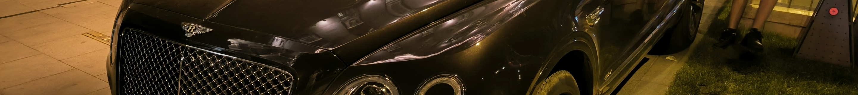 Bentley Bentayga Hybrid