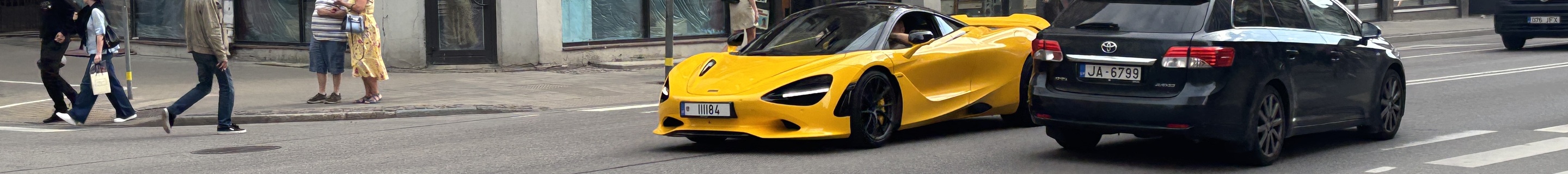 McLaren 750S