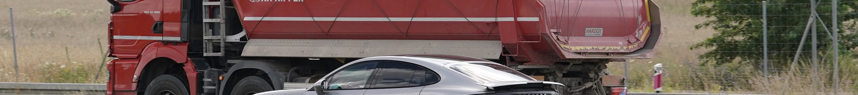 Porsche 971 Panamera GTS MkII