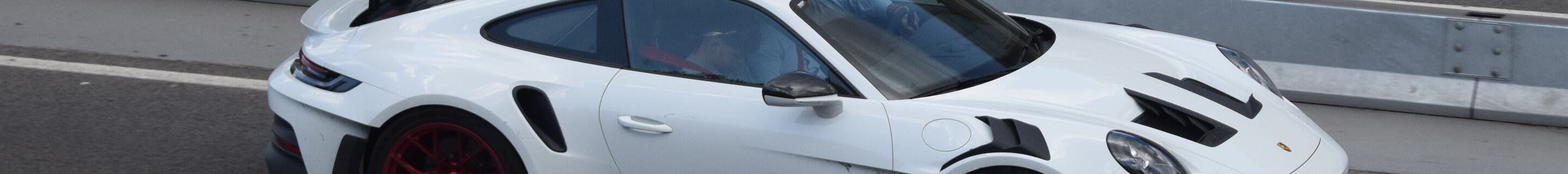 Porsche 992 GT3 RS MkI