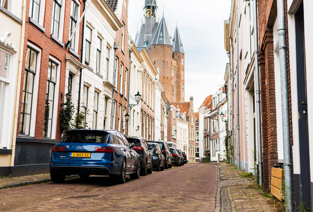 Audi RS6 Avant C7 2015