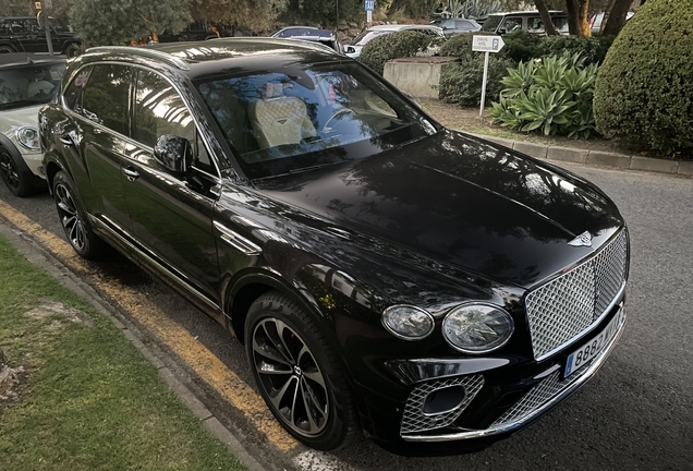 Bentley Bentayga Hybrid 2021