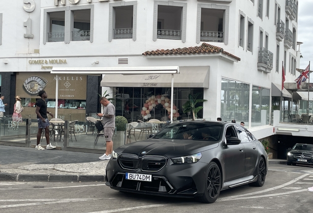 BMW M5 G90