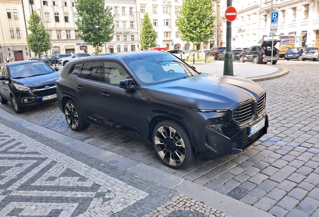 BMW XM G09
