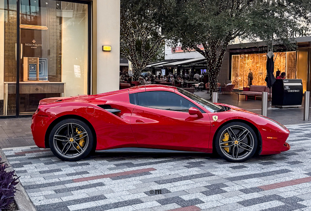 Ferrari 488 Spider