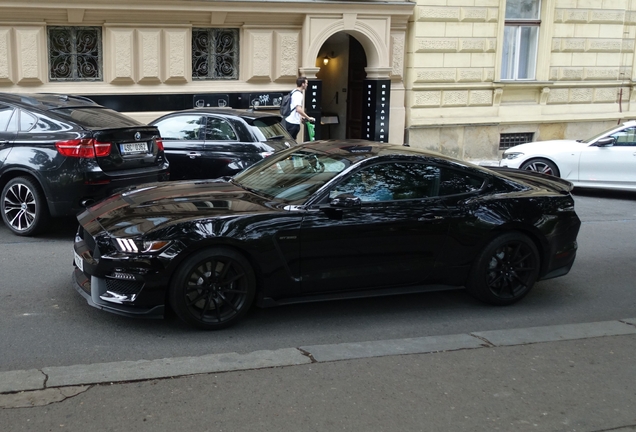 Ford Mustang Shelby GT350 2015