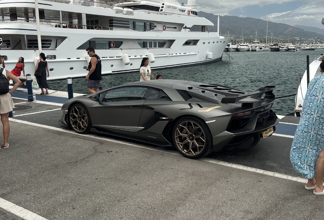 Lamborghini Aventador LP770-4 SVJ
